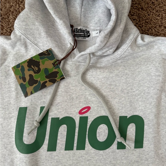 Union x Bape Hoodie - Picture 3 of 9